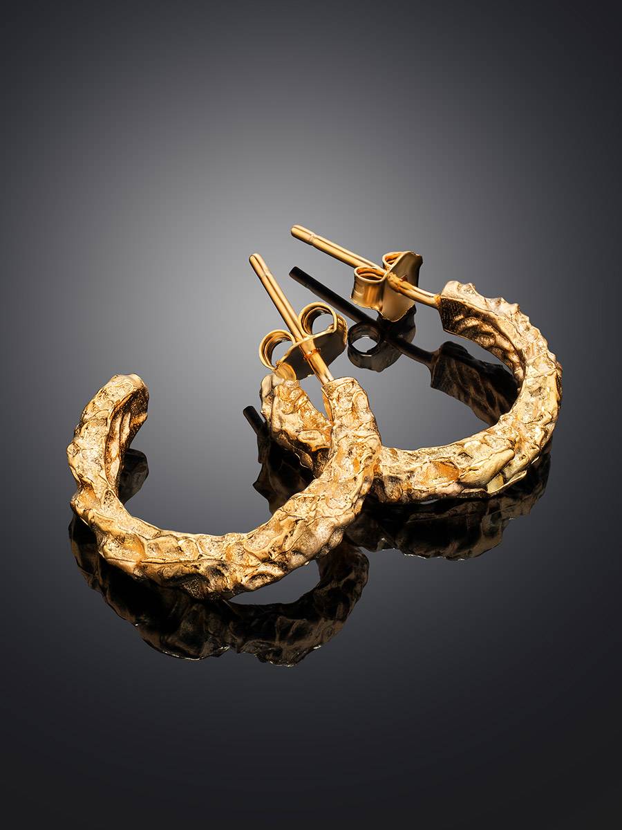 Textured hoop online earrings gold