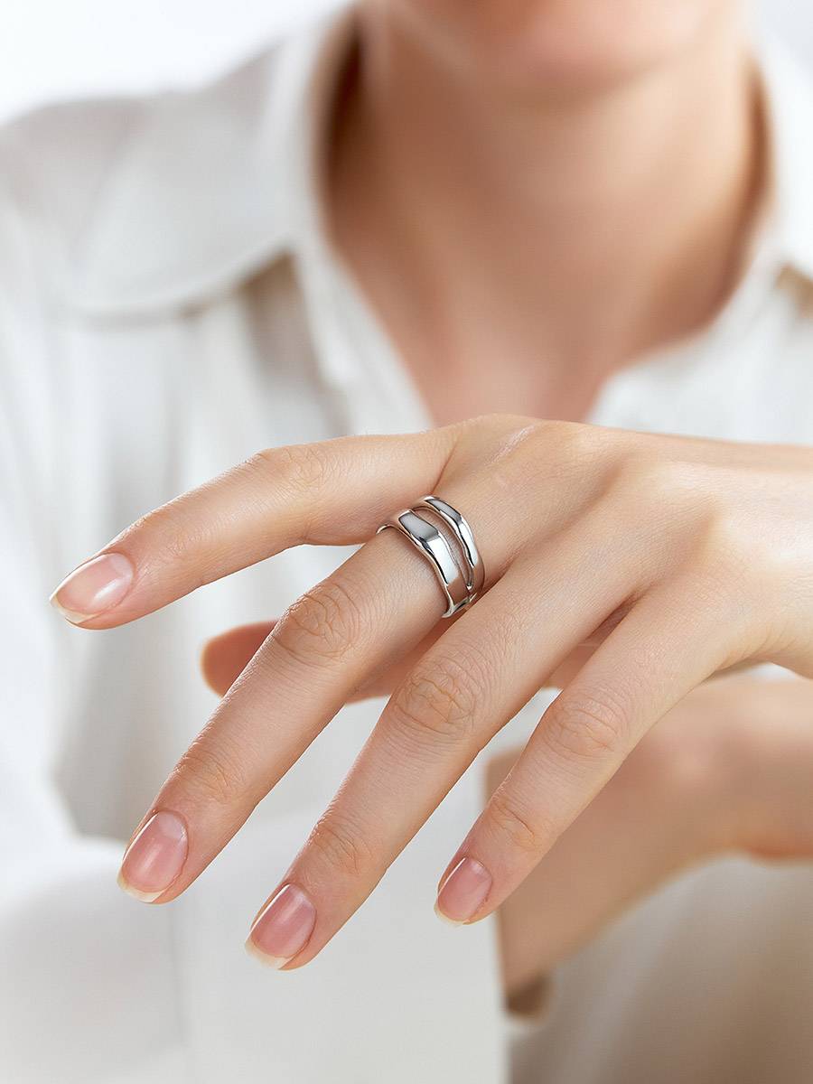 accessories mau | スプーン ring silver　新品未使用 Sleek silver ring with set with sparkling zirconia and fluid