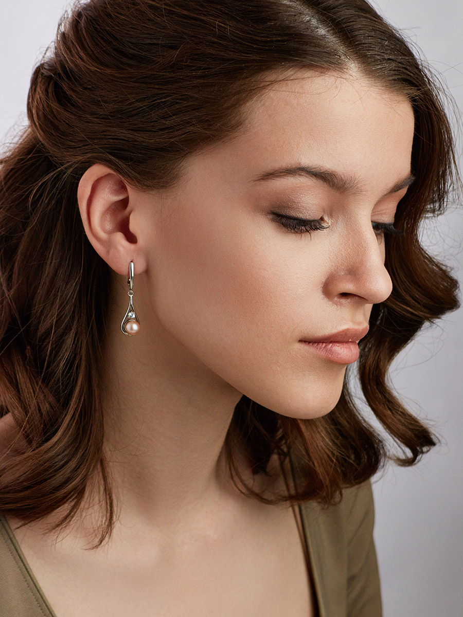 Classy Vision Lustre Gold Drop Earrings