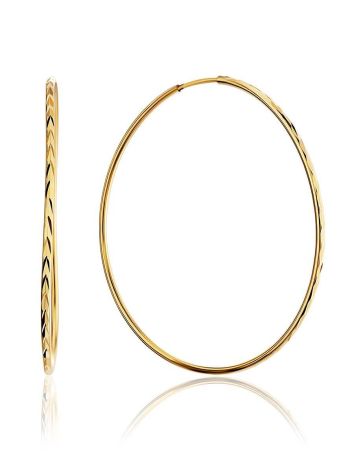 Chic Ribbed Gold Hoop Earrings, image 