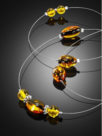 Delicate, weightless string necklace with natural amber, image , picture 4