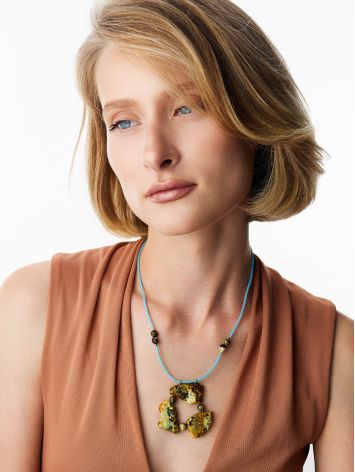 Unusual necklace with amber on a silicone cord “Trinidad”, image , picture 4