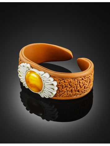 Cuff bracelet “Nefertiti” in a romantic design made of leather and amber, Length: 16, image , picture 2