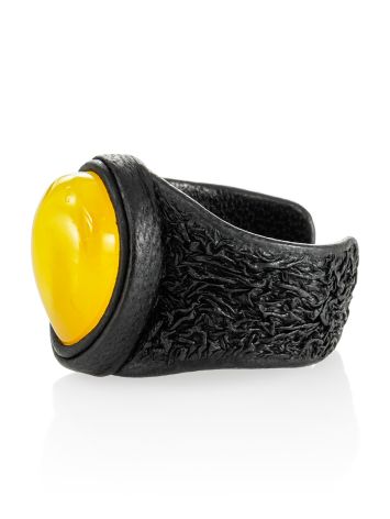 Daring genuine leather ring featuring a honey amber insert, Ring Size: Adjustable, image , picture 3