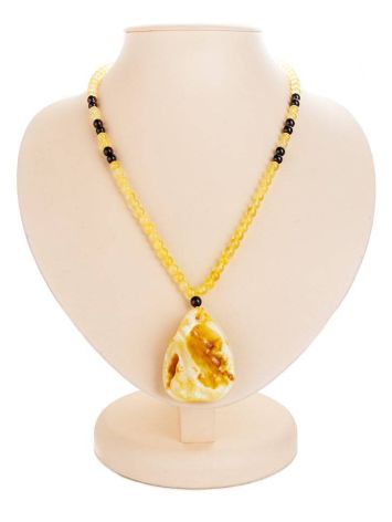 White Amber Pendant Necklace The Rhapsody, image 