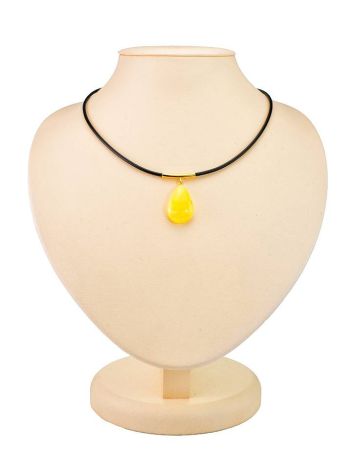 Teardrop Shape Amber Pendant Necklace, Length: 42, image 