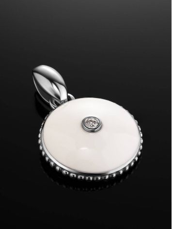 White Enamel Round Pendant With Diamond The Heritage, image , picture 2